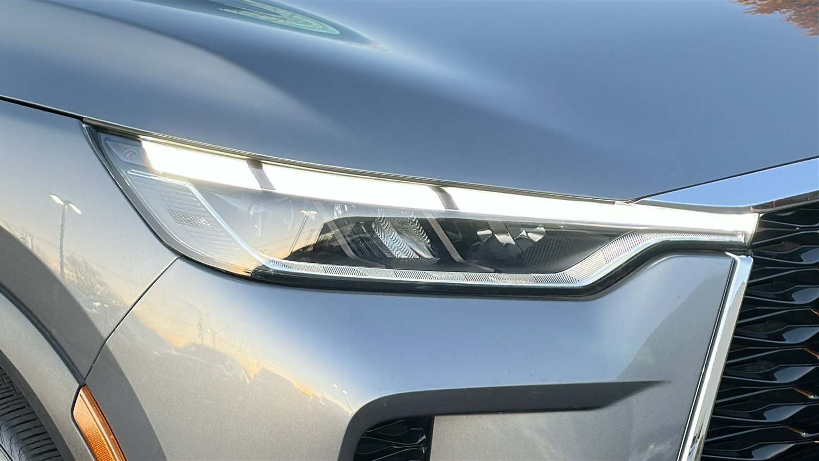 Certified 2022 INFINITI QX60 Luxe w/ Cargo Package image 4