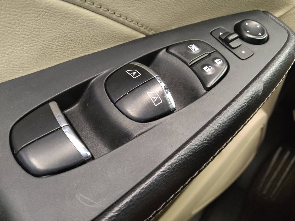 Used 2021 Nissan Maxima 3.5 SV w/ Floor Mat Group FWD image 27