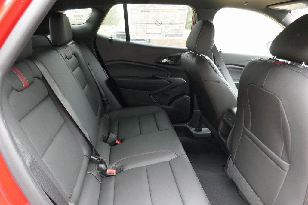 New 2026 Chevrolet Trax RS w/ Sunroof Package image 10