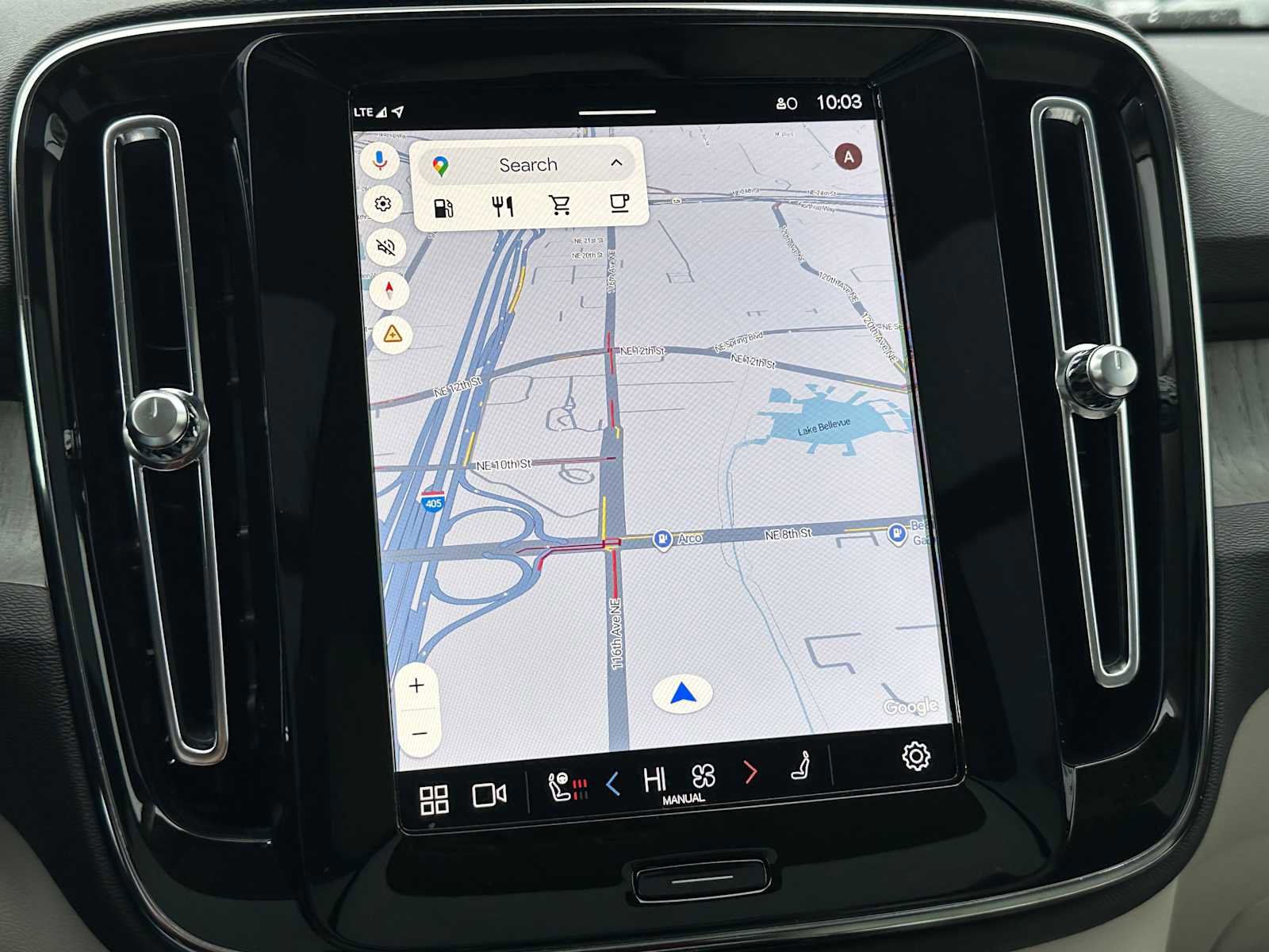 Certified 2023 Volvo XC40 B5 Plus w/ Protection Package Premier image 27