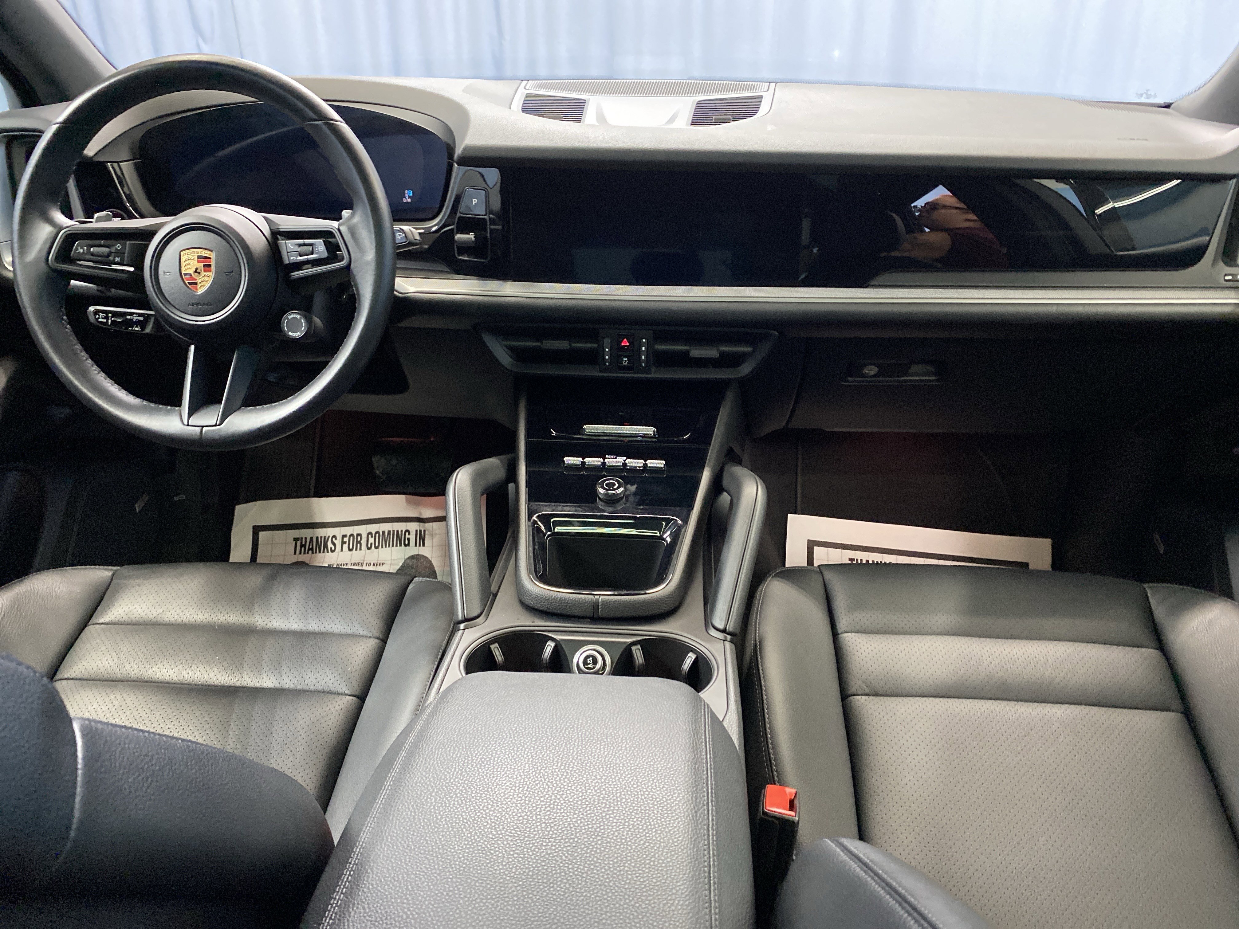 Used 2024 Porsche Cayenne image 44