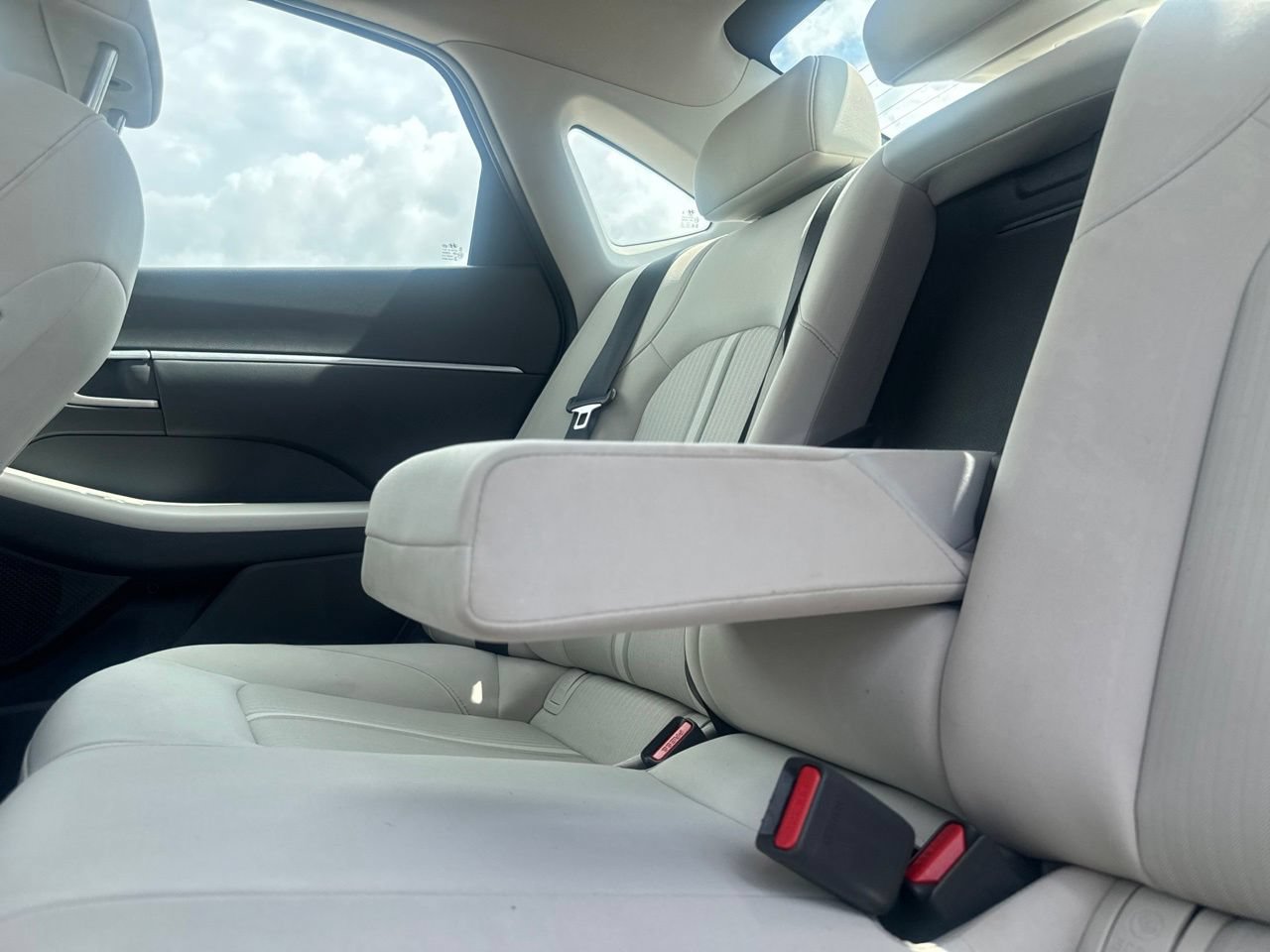 Used 2024 Hyundai Sonata SEL FWD image 33
