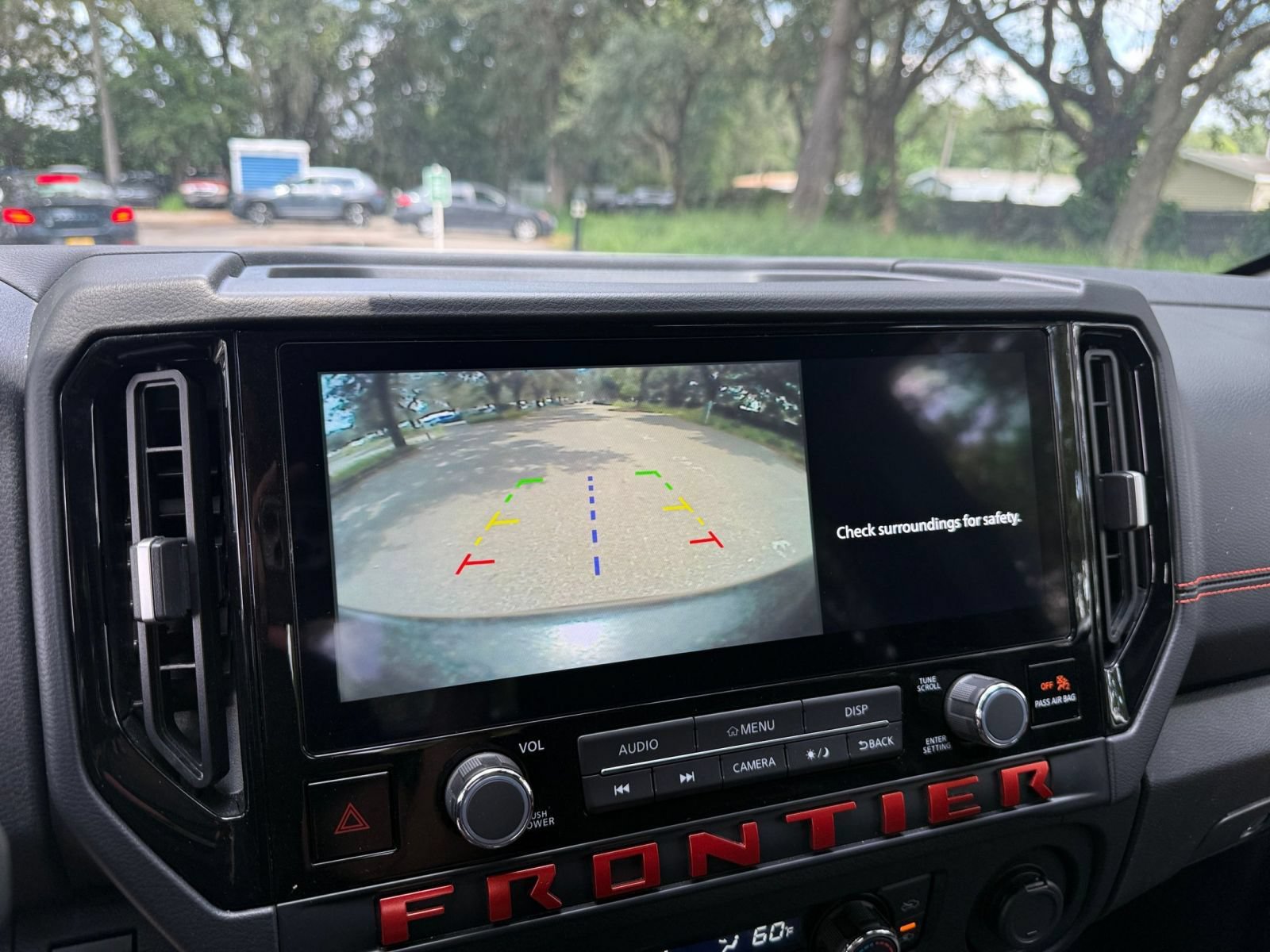 Used 2026 Nissan Frontier PRO-4X AWD/4WD image 16