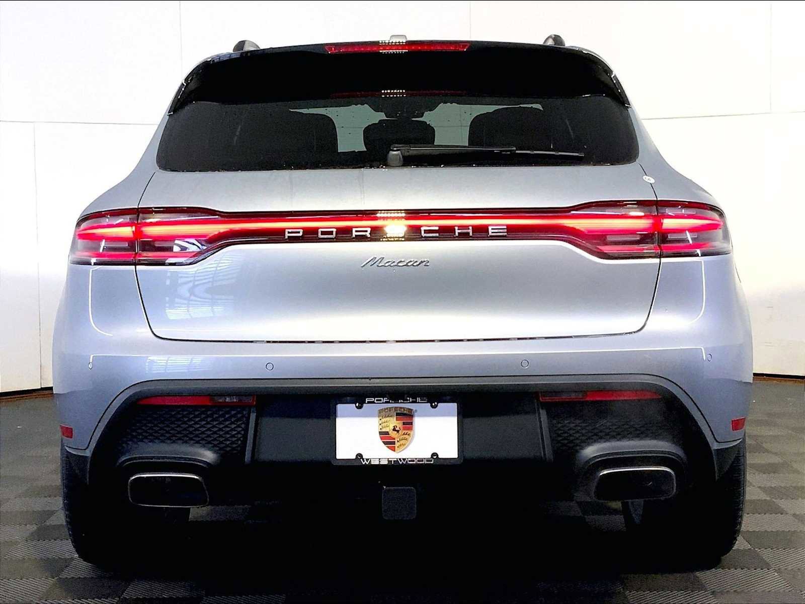 New 2026 Porsche Macan AWD/4WD image 6