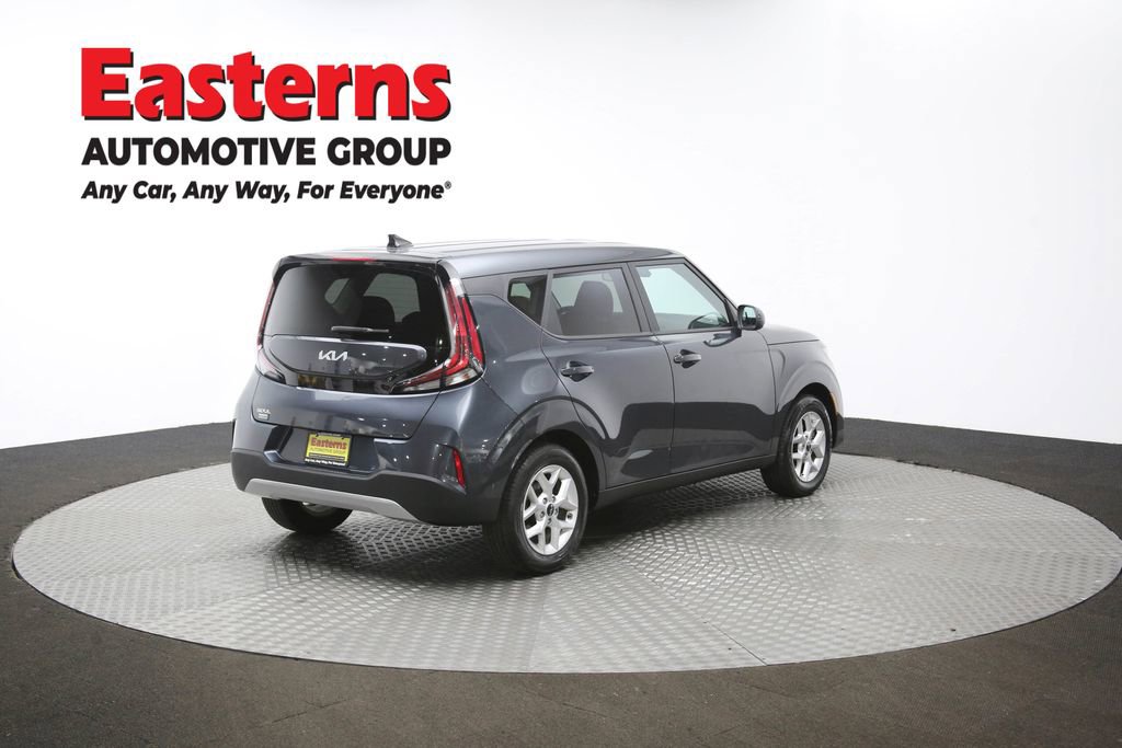 Used 2023 Kia Soul LX w/ LX Technology Package image 40