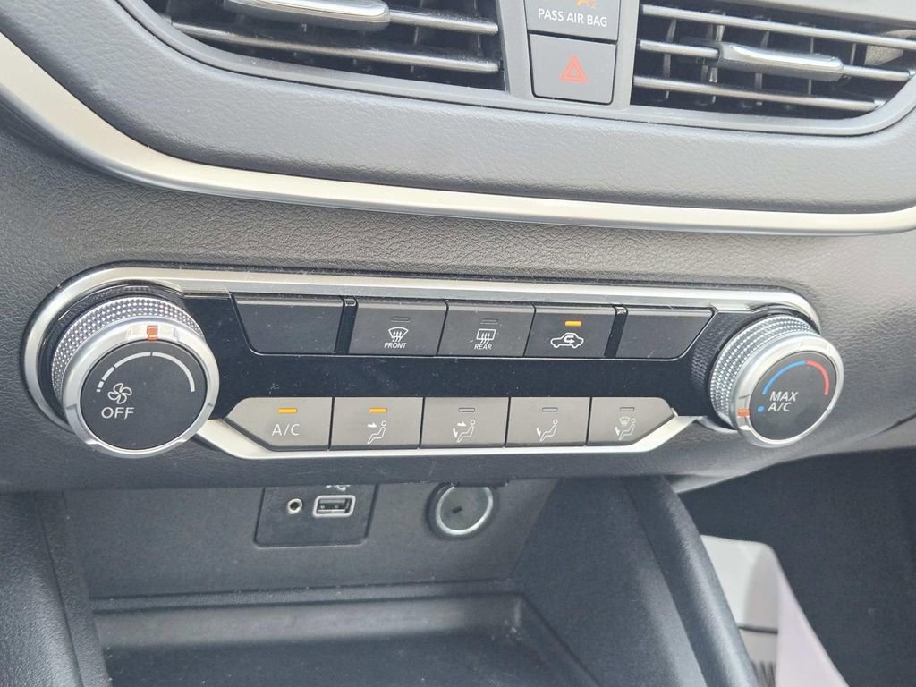 Used 2022 Nissan Altima 2.5 S FWD image 26