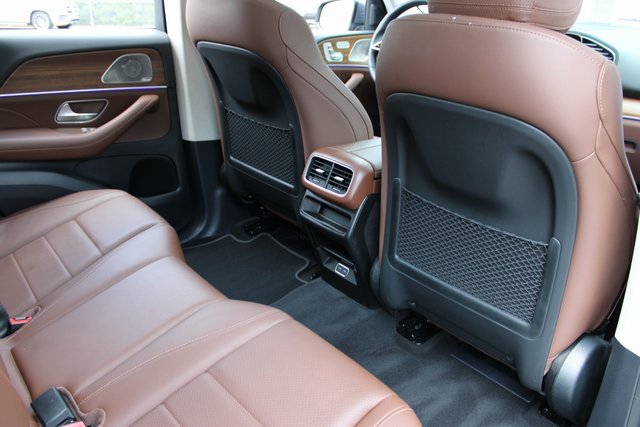 Used 2024 Mercedes-Benz GLE 350 4MATIC w/ AMG Line Exterior image 15