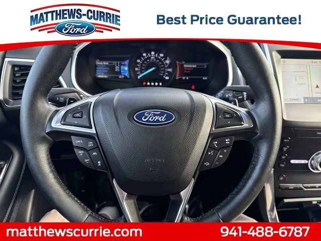 Certified 2020 Ford Edge Titanium AWD/4WD image 17
