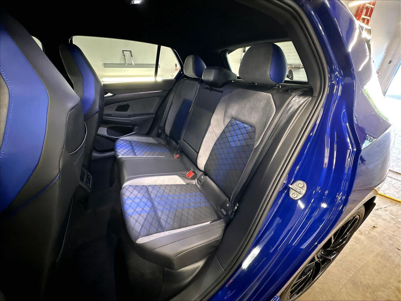 Used 2025 Volkswagen Golf R Black Edition AWD/4WD image 28