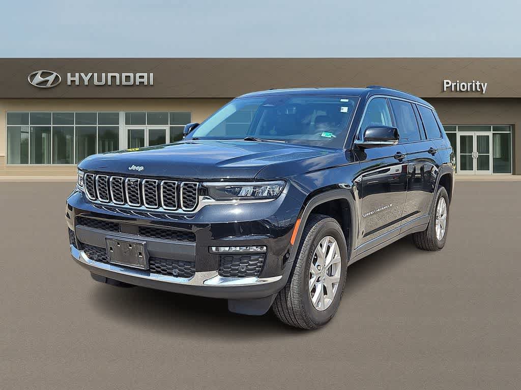 Used 2023 Jeep Grand Cherokee L Limited w/ Luxury Tech Group II AWD/4WD image 1