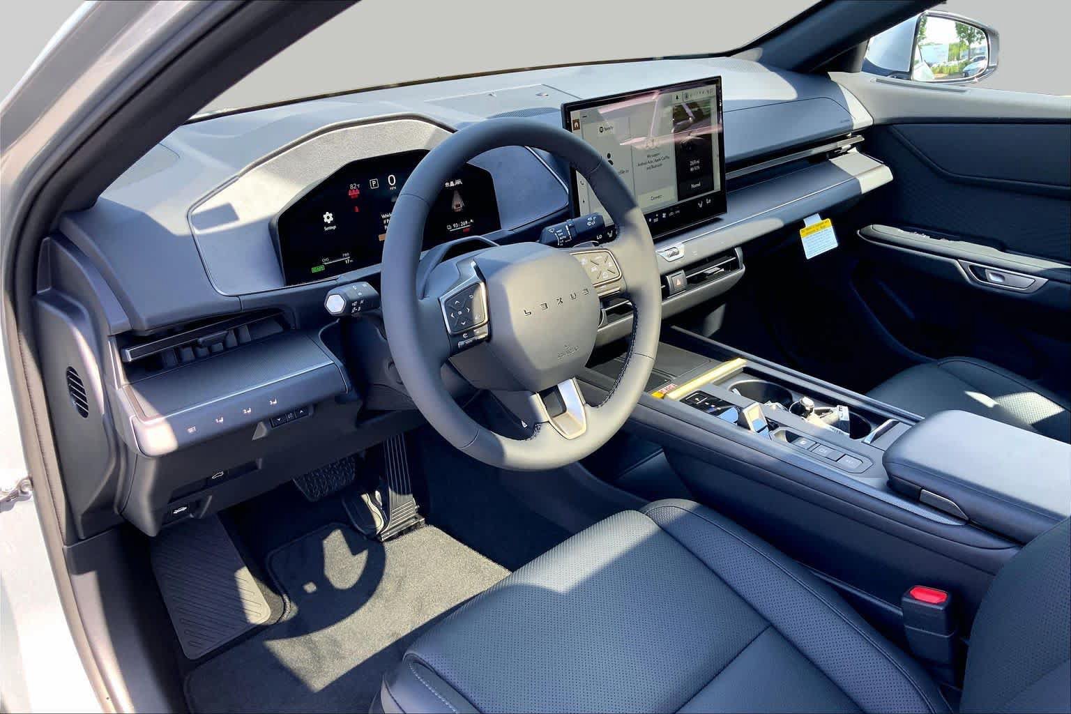 New 2026 Lexus ES 500e AWD/4WD image 8