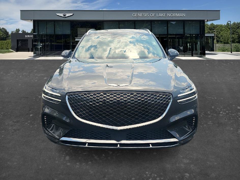 Used 2024 Genesis GV70 2.5T w/ Select Package AWD/4WD image 2