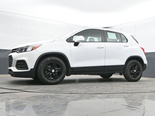 Used 2020 Chevrolet Trax LS FWD image 23