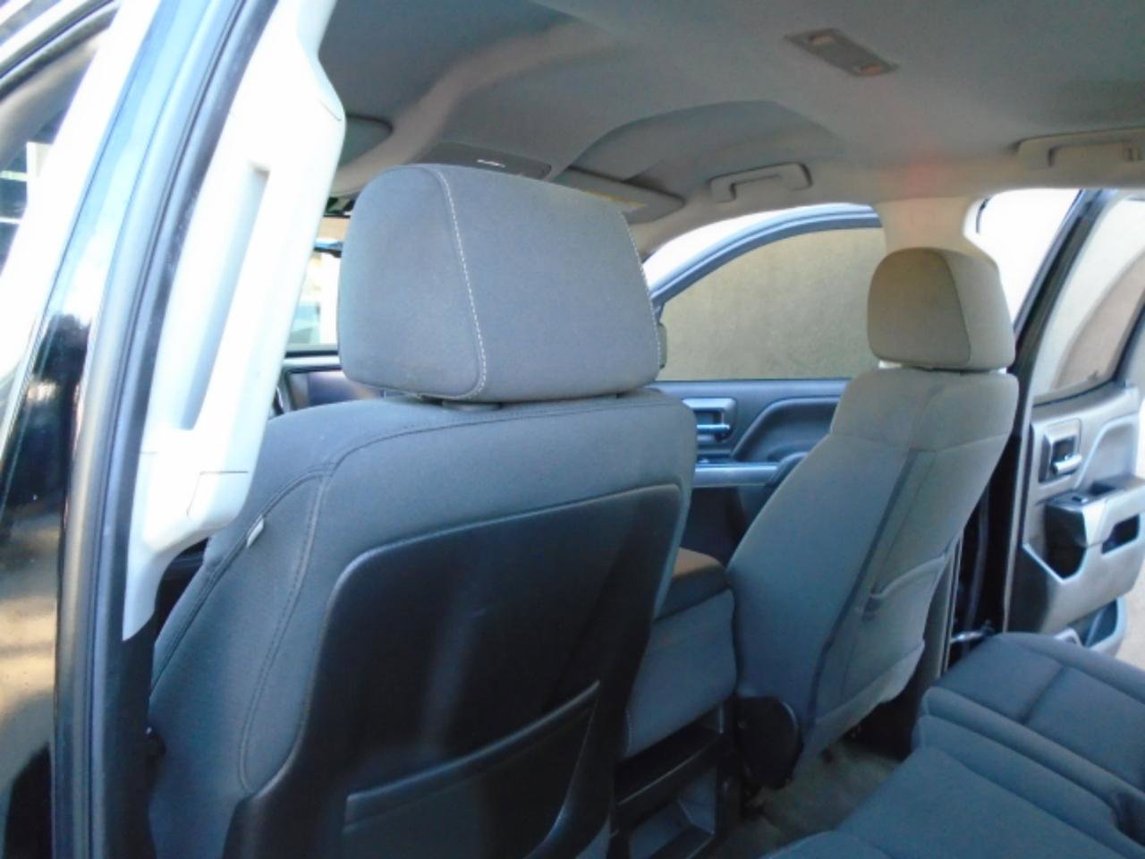 Used 2018 Chevrolet Silverado 1500 LT RWD image 8