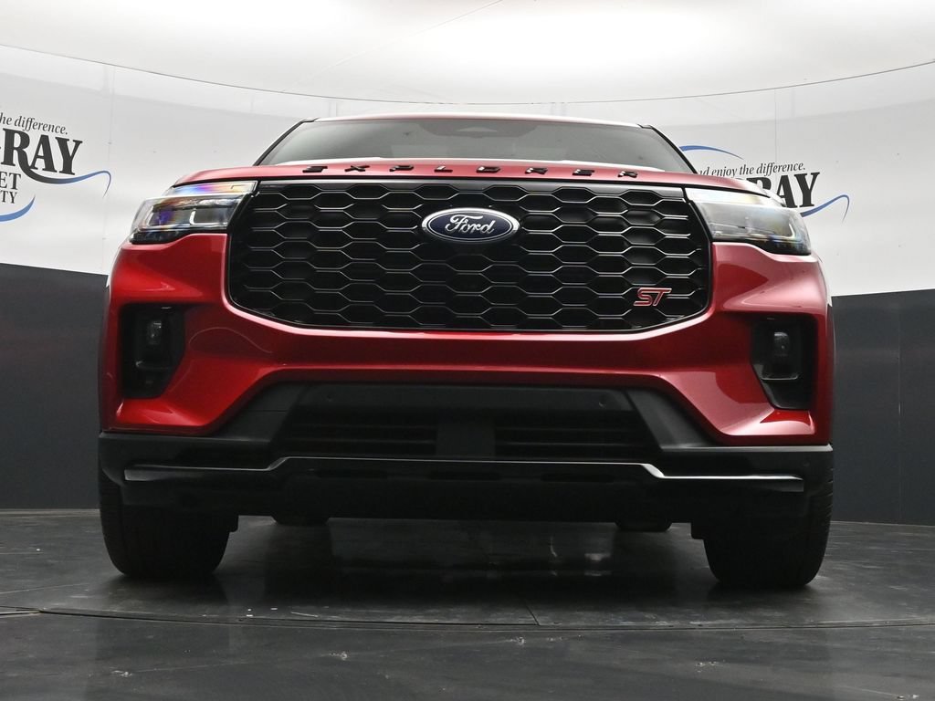 Used 2025 Ford Explorer ST w/ Sun And Sound Package RWD image 27