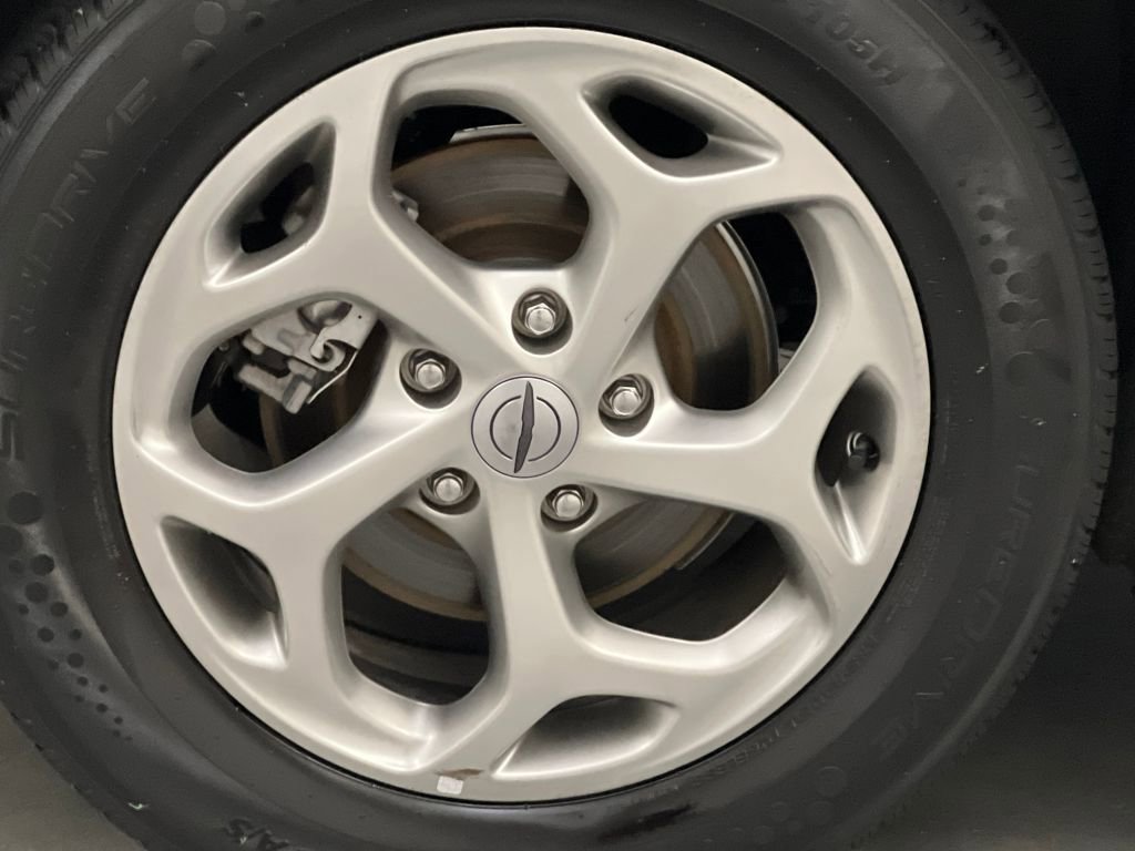 Used 2024 Chrysler Pacifica Limited image 81