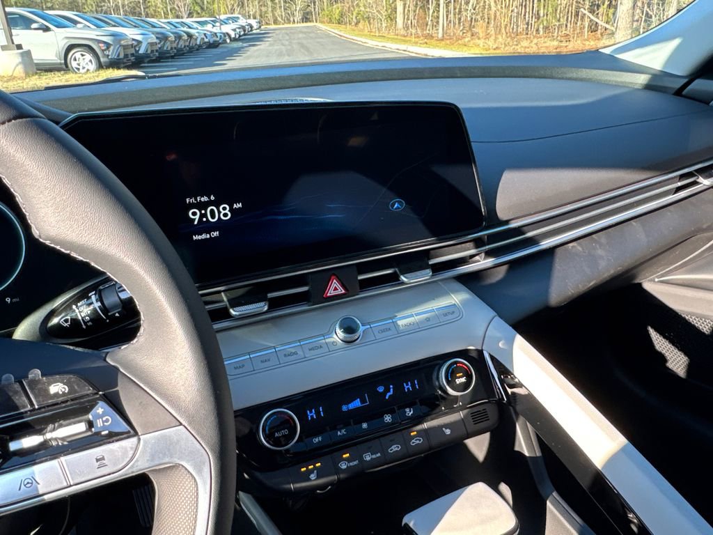 New 2026 Hyundai Elantra Limited w/ Cargo Package image 18