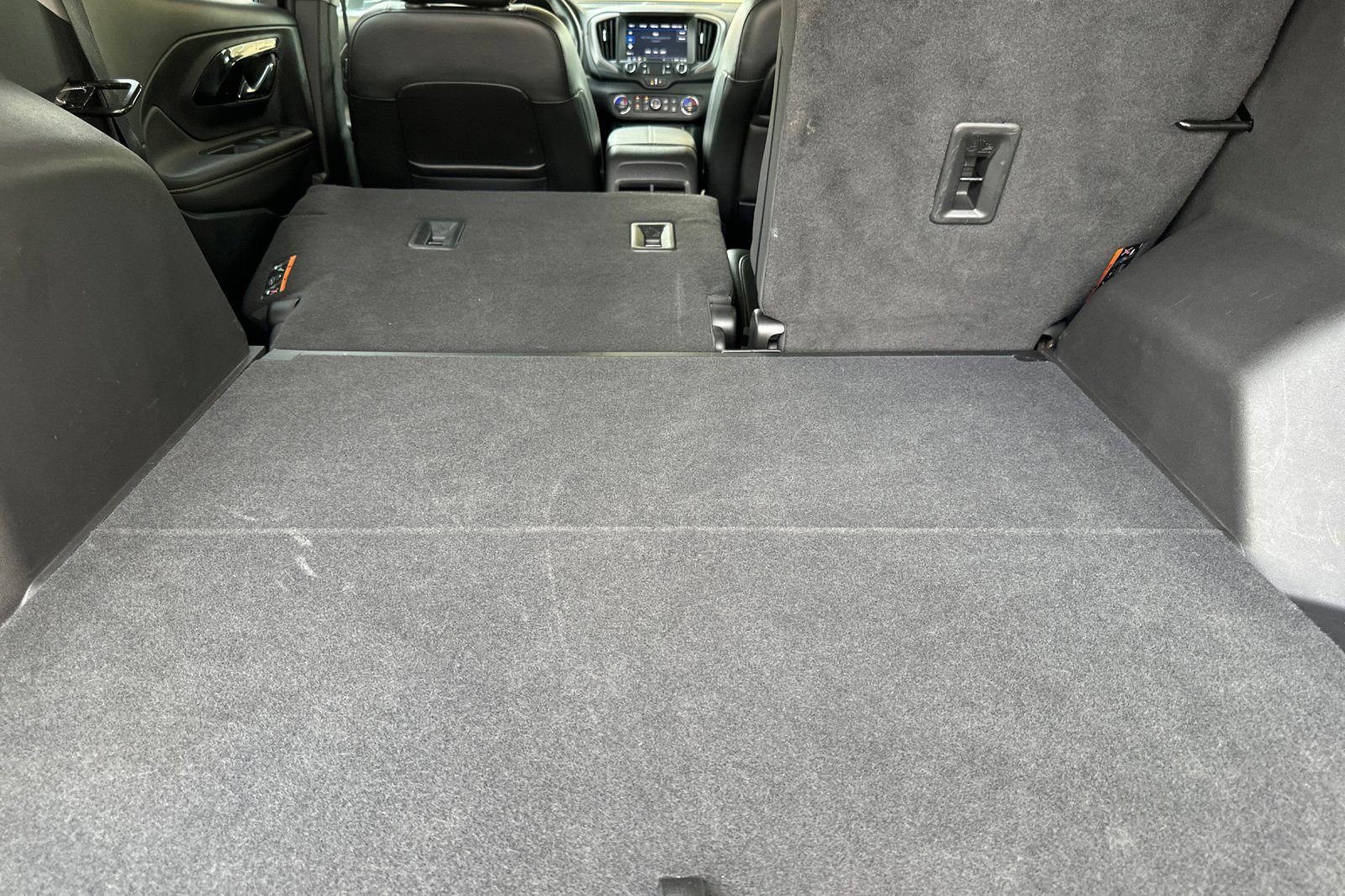 Certified 2024 GMC Terrain AT4 w/ Infotainment Package II image 16