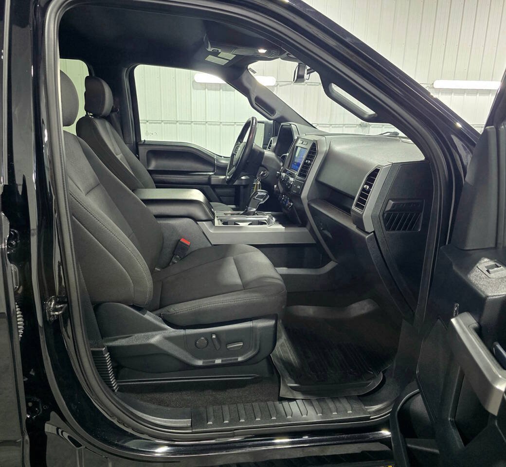 Used 2020 Ford F150 XLT w/ Equipment Group 302A Luxury AWD/4WD image 8
