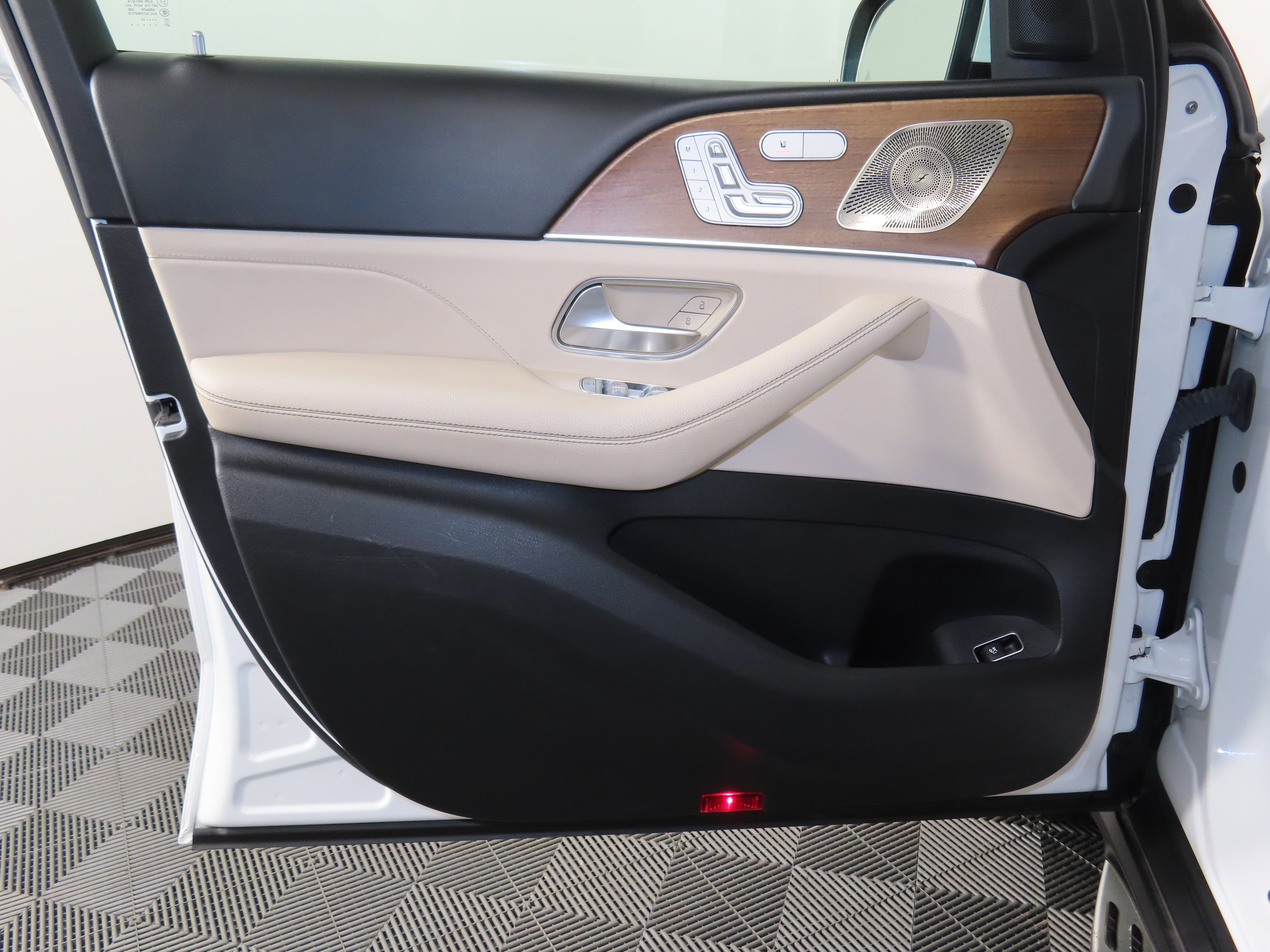 Used 2022 Mercedes-Benz GLE 350 image 53