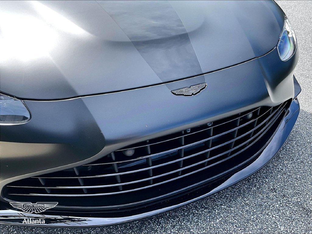Used 2022 Aston Martin V8 Vantage Coupe RWD image 26