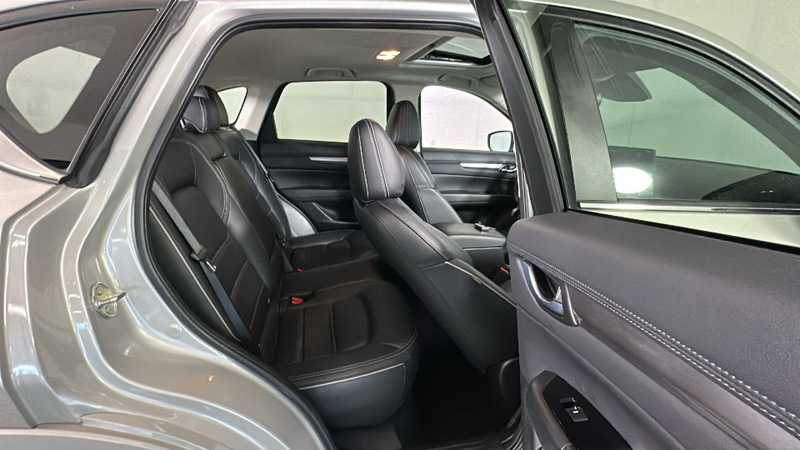 Used 2025 MAZDA CX-5 AWD 2.5 S w/ Preferred Package image 33