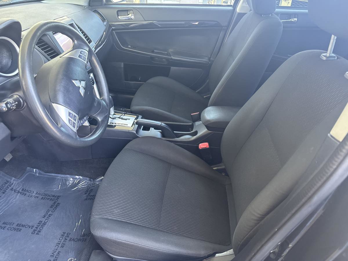 Used 2017 Mitsubishi Lancer ES image 11