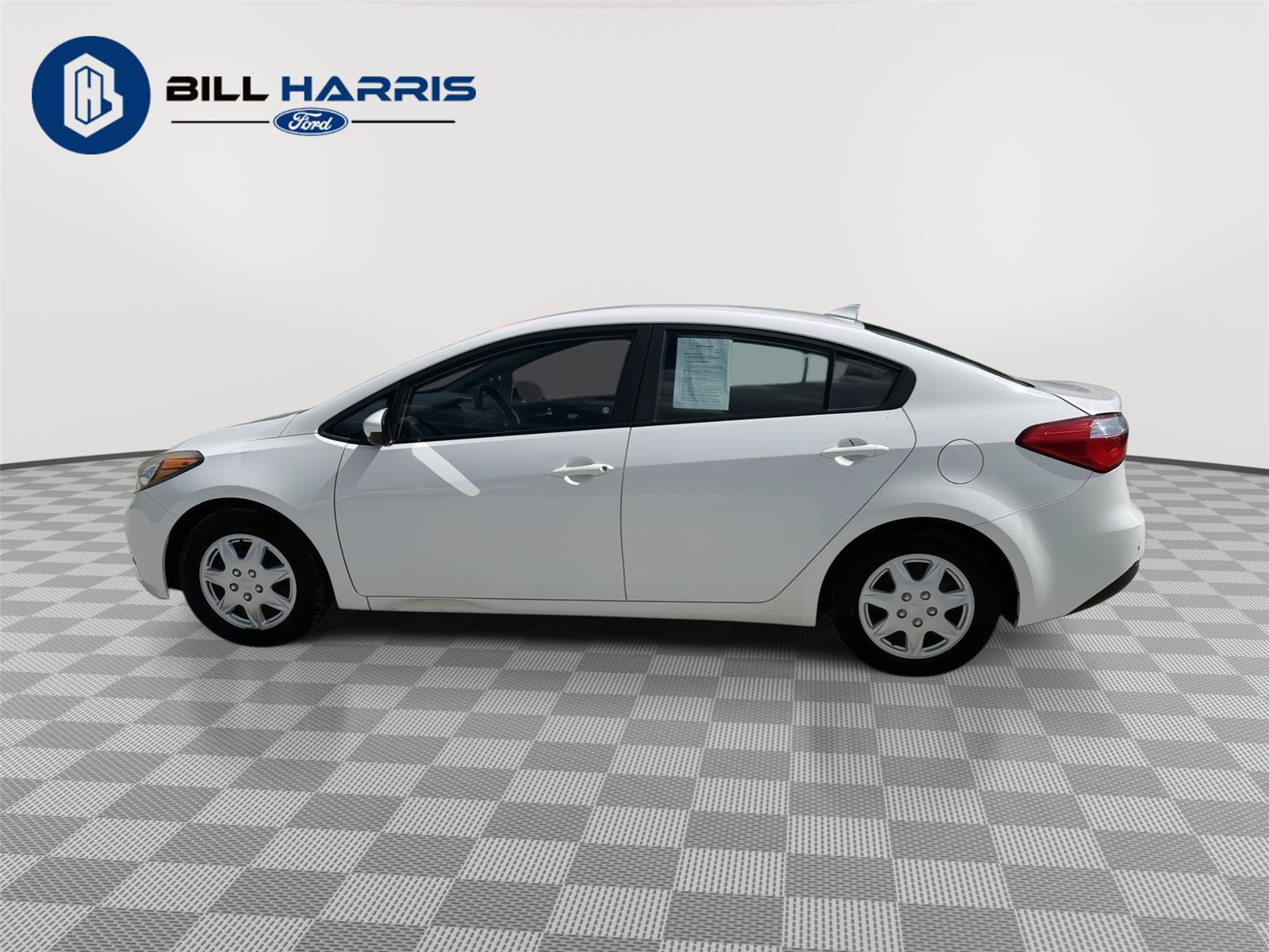 Used 2016 Kia Forte LX FWD image 8