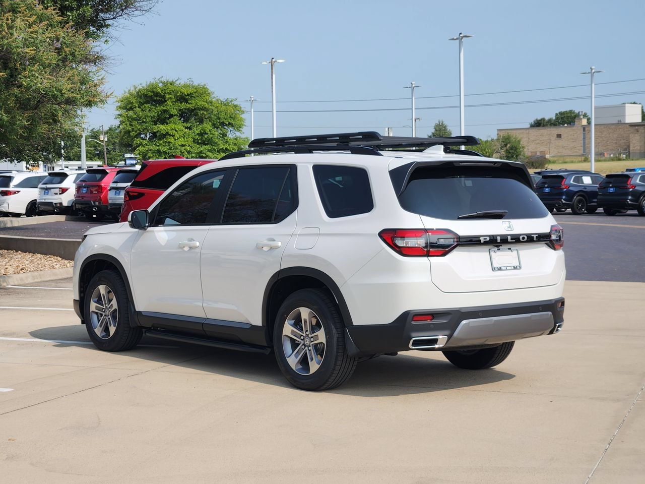 New 2026 Honda Pilot EX-L image 4