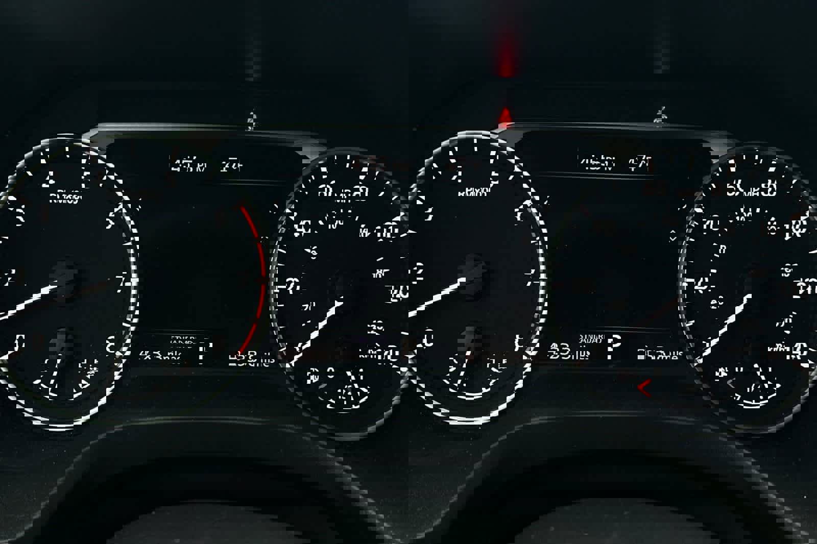 Used 2024 Nissan Rogue S image 27