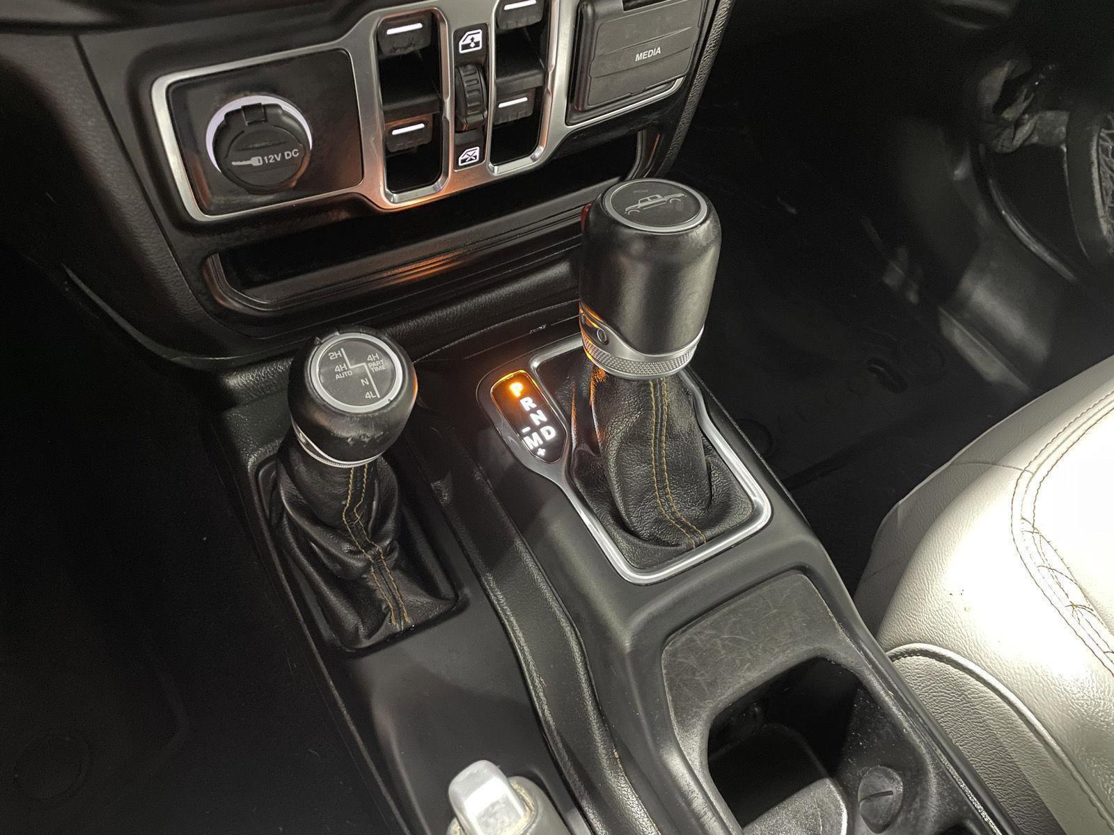 Used 2022 Jeep Gladiator Overland image 25