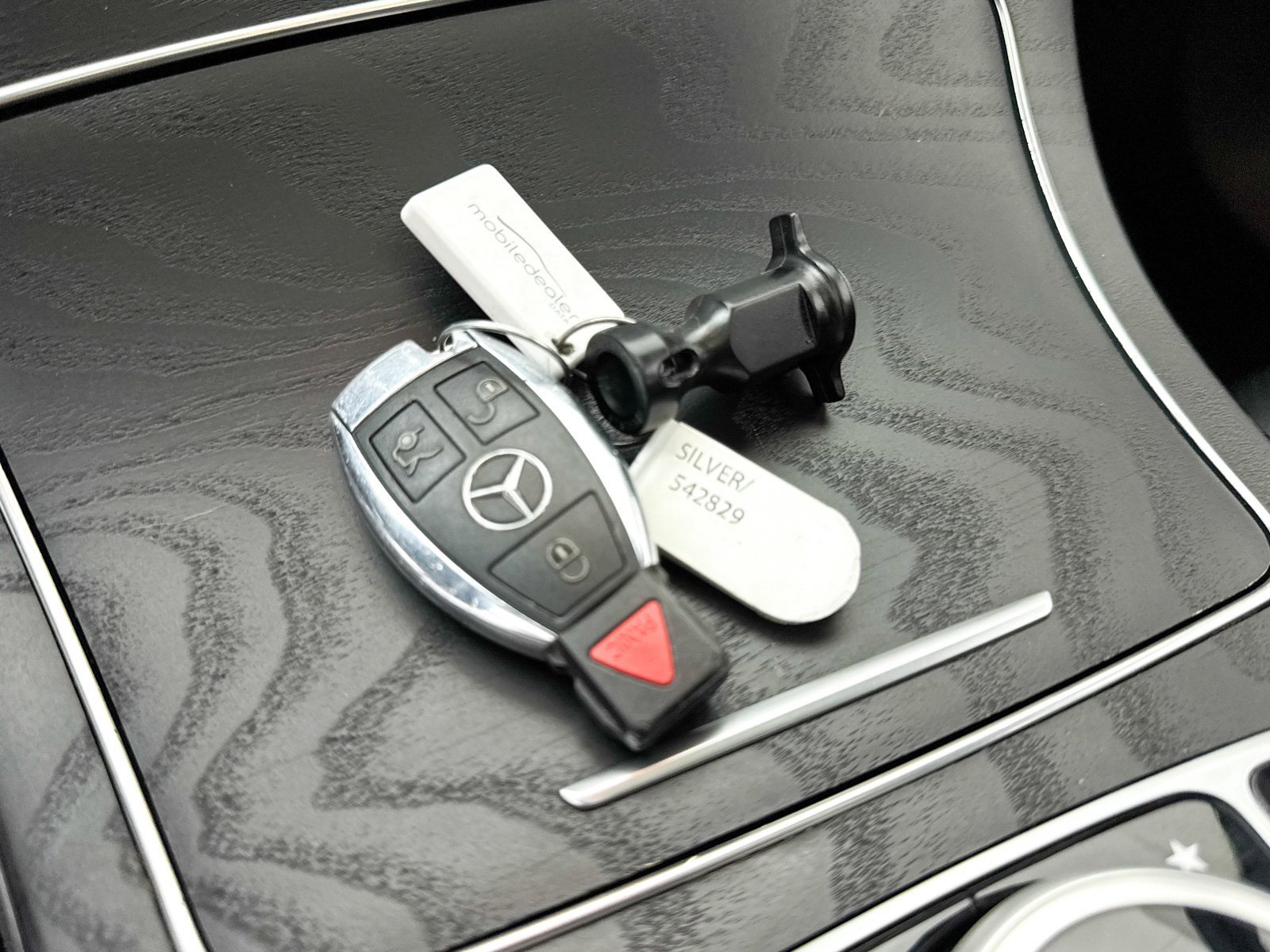 Used 2019 Mercedes-Benz GLC 300 GLC 300 Coupe image 38