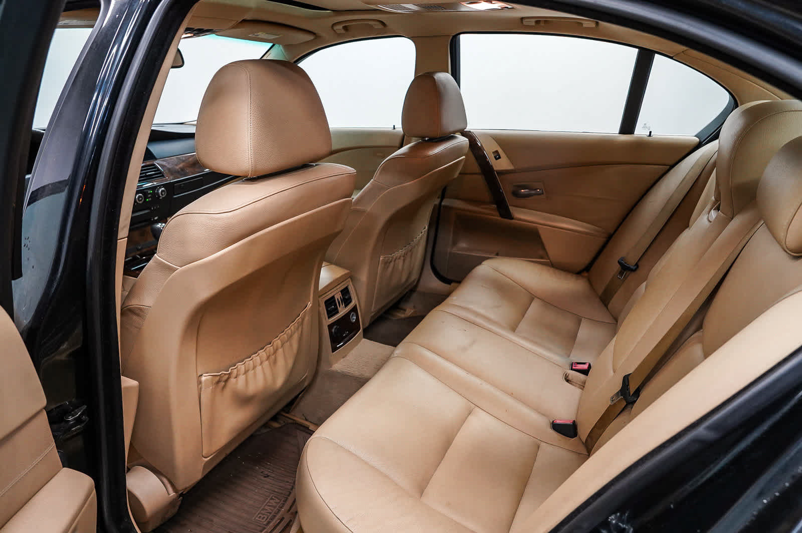 Used 2007 BMW 530xi Sedan AWD/4WD image 19