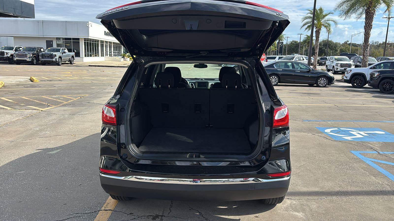 Used 2020 Chevrolet Equinox LT image 13