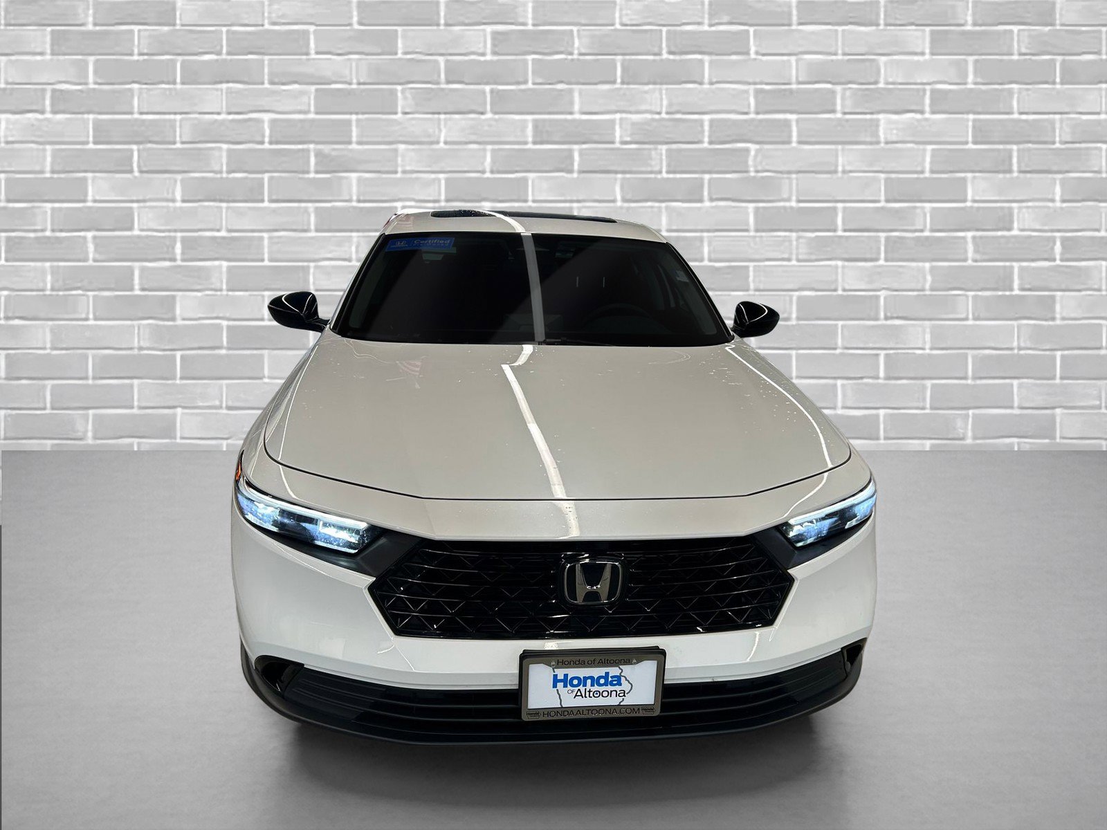 Certified 2025 Honda Accord SE image 8