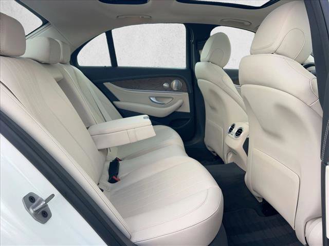 Certified 2022 Mercedes-Benz E 350 Sedan image 22