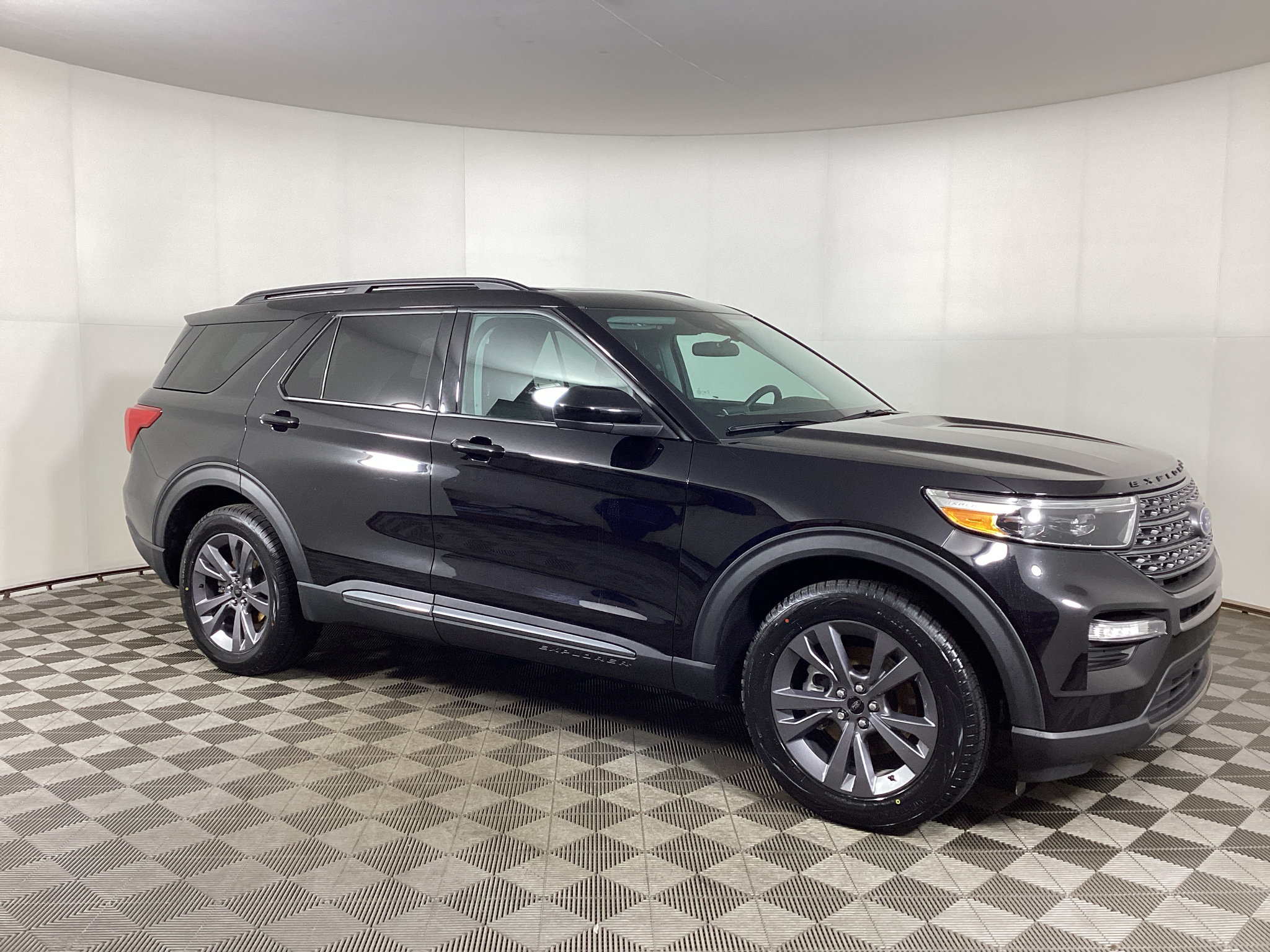 Used 2023 Ford Explorer XLT w/ Equipment Group 202A