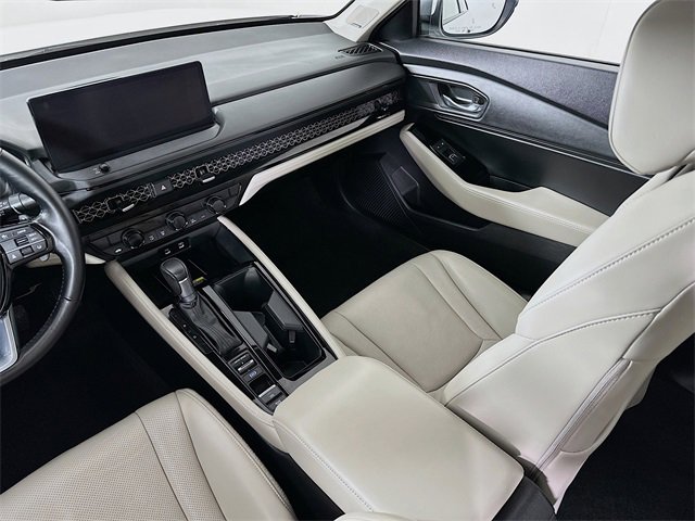 Certified 2024 Honda Accord Touring image 28