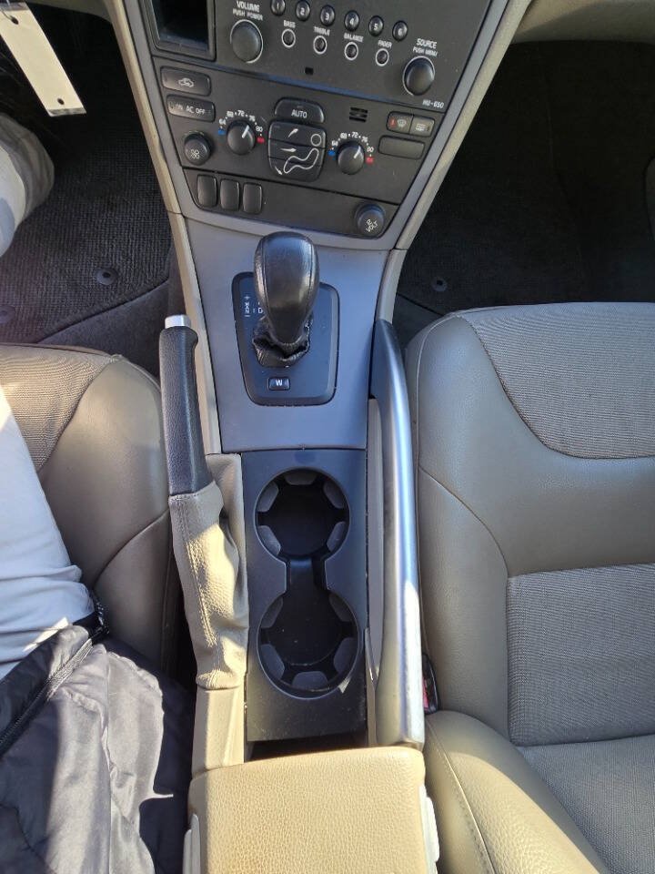 Used 2006 Volvo XC70 AWD/4WD image 26