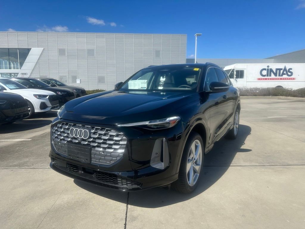 New 2025 Audi Q5 Premium Plus image 1