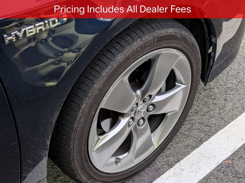 Used 2013 Toyota Prius Three FWD image 9