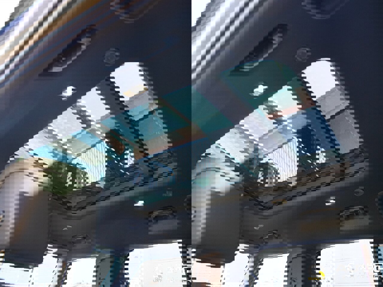 Used 2021 Land Rover Defender 110 X image 39