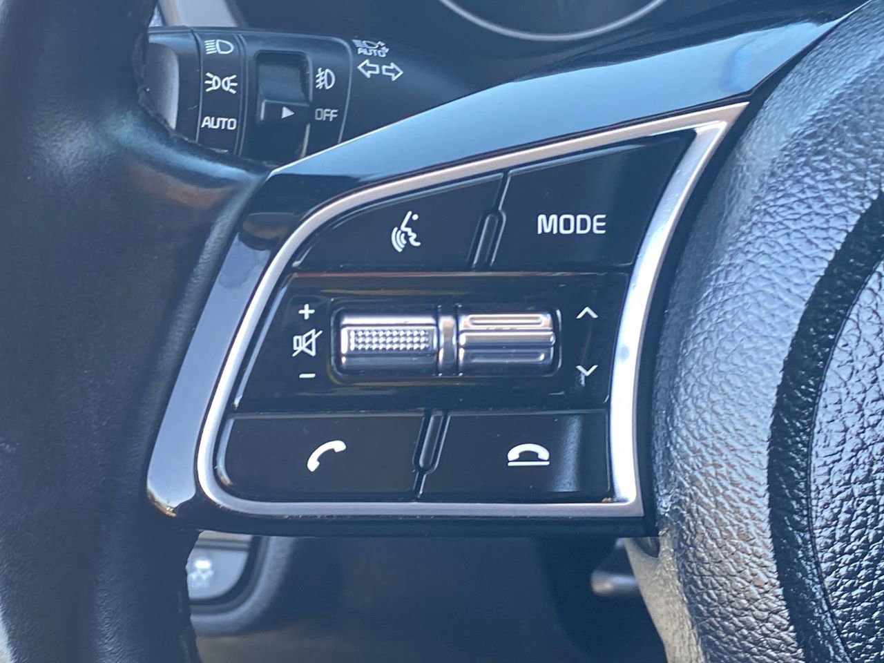 Used 2021 Kia Seltos S FWD image 22