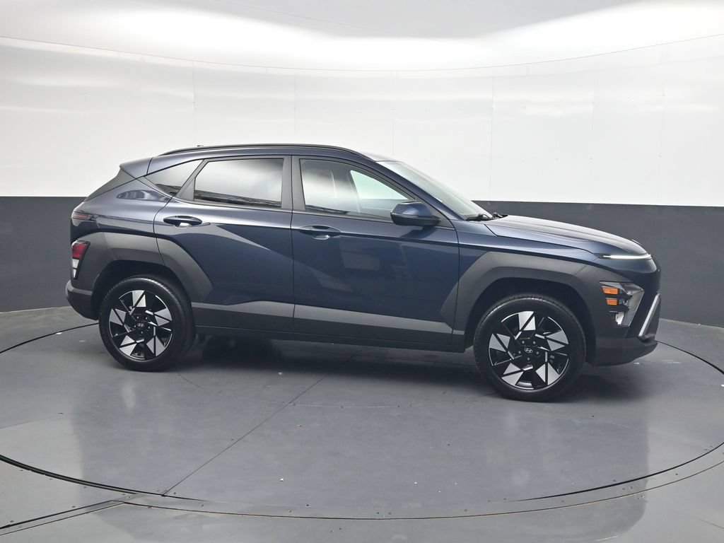 Used 2025 Hyundai Kona SEL AWD/4WD image 4