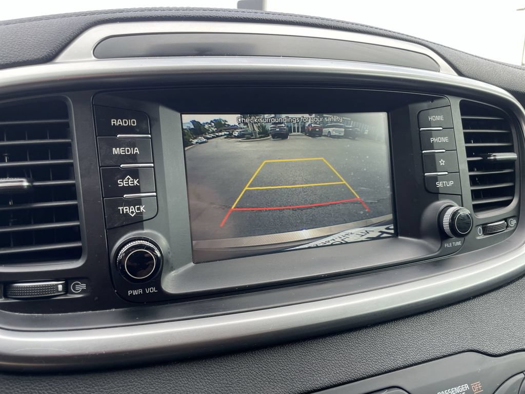 Used 2019 Kia Sorento AWD image 13