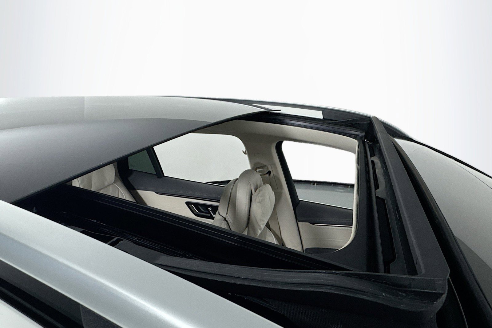 New 2026 Mercedes-Benz EQS 550 4MATIC SUV image 21