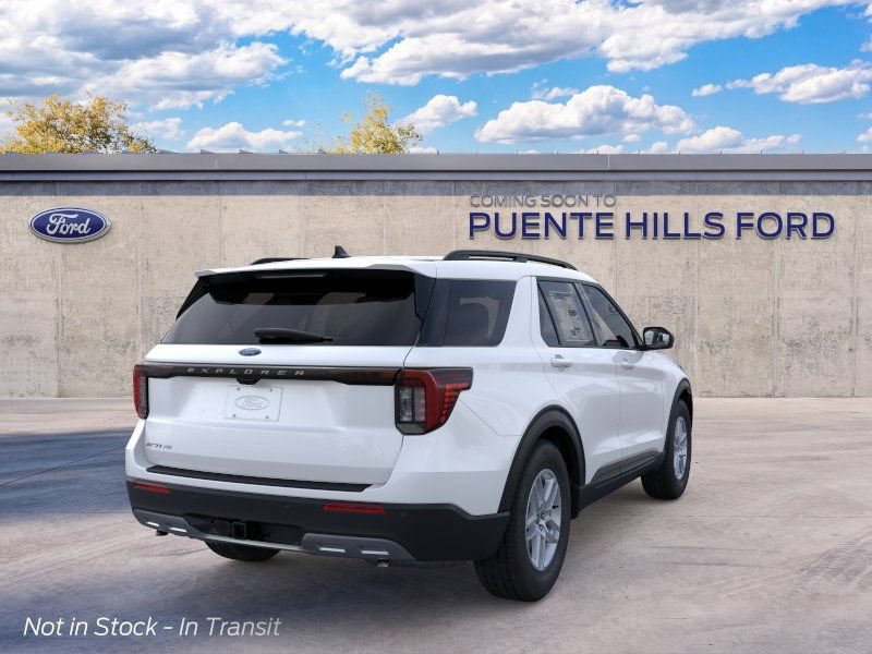 New 2026 Ford Explorer Active w/ Active Comfort Package RWD image 8