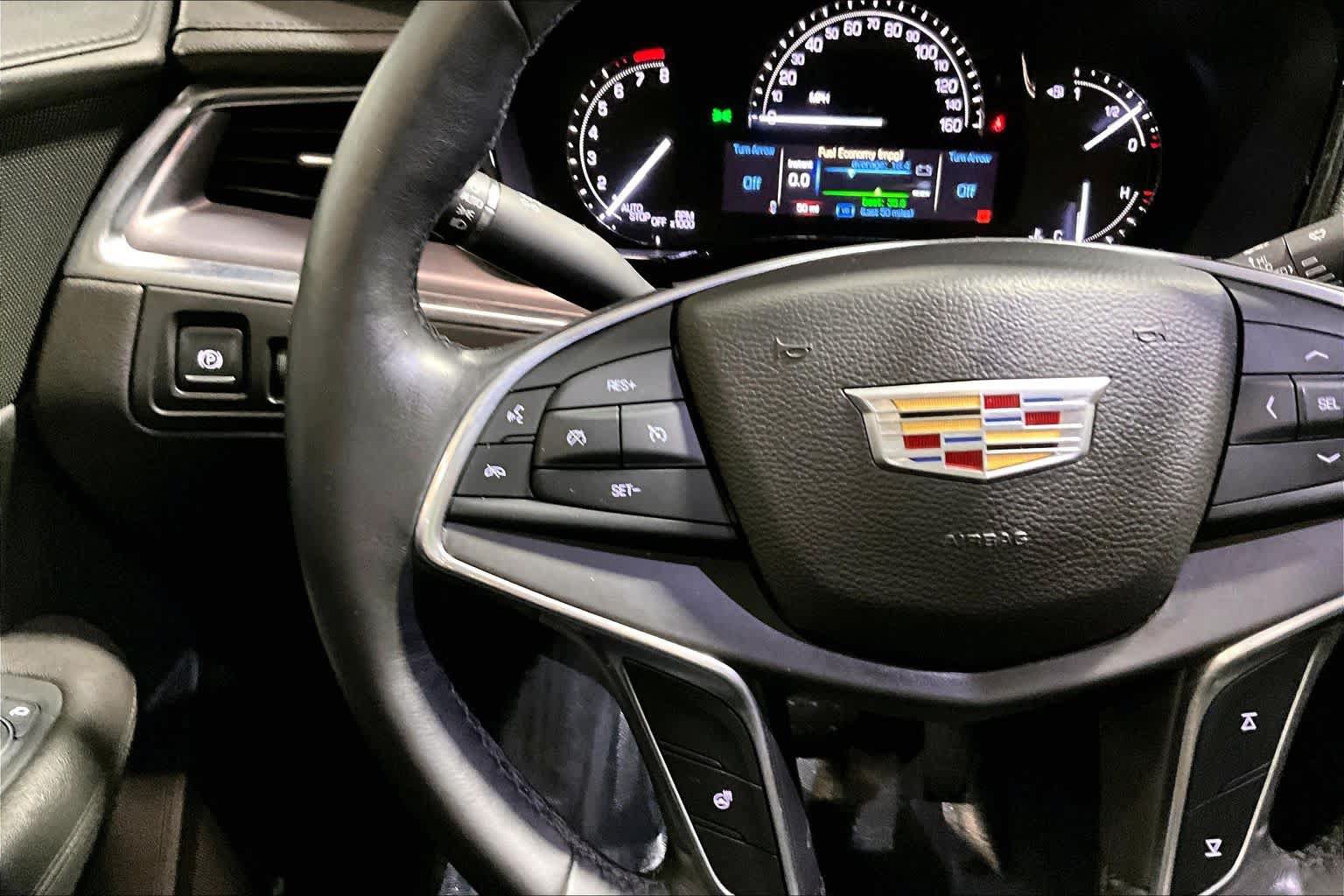 Used 2017 Cadillac XT5 Luxury AWD/4WD image 24