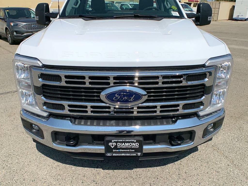 New 2025 Ford F350 XL w/ XL Chrome Package RWD image 10