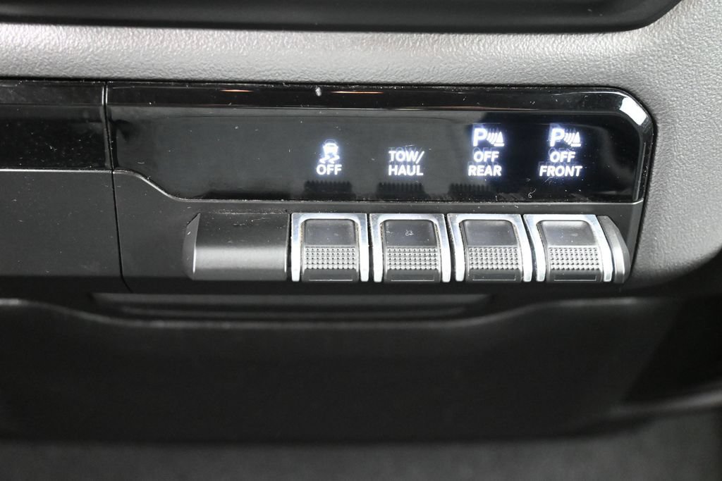 Used 2019 RAM 1500 Big Horn AWD/4WD image 25